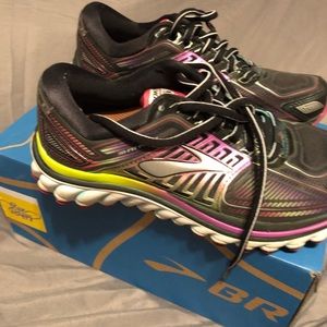 Brooks Glycerin running shoes